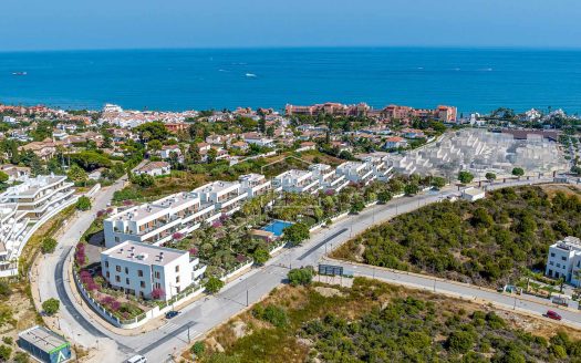 Apartments with Panoramic Sea Views in Estepona